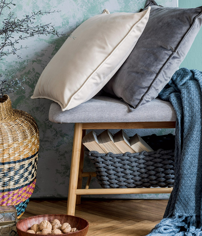 Furnishings & Accents